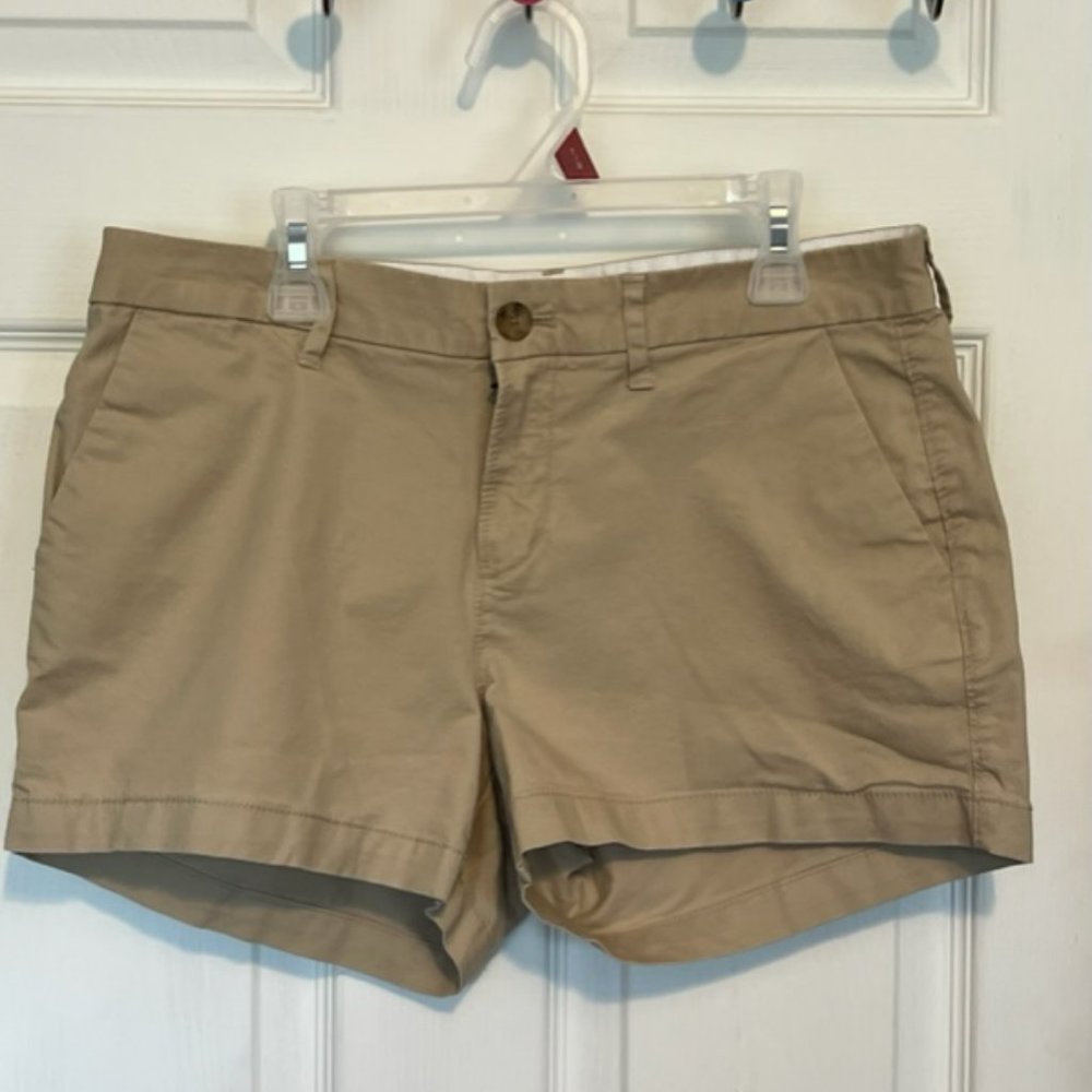 OLD NAVY Khaki Shorts   Mid Rise   Size 4 Women's